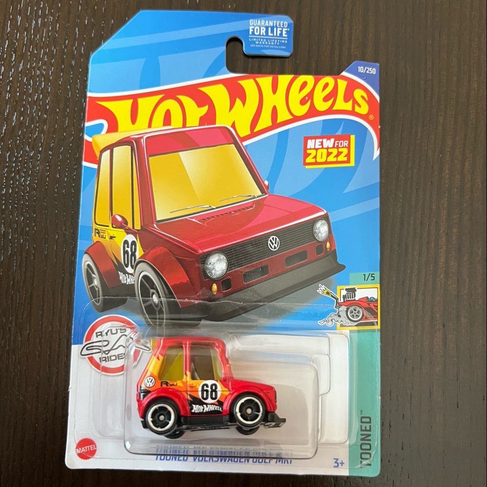 2022 Hot Wheels Tooned  Red Volkswagen Golf MK1 1/5 10/250